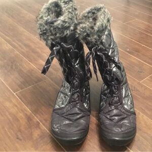 Columbia boots size 9